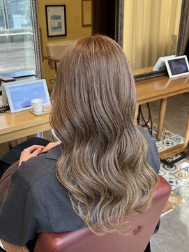 ザザ 高田馬場(ZA/ZA) 大人ミルクティーベージュ