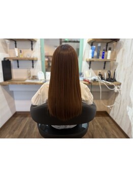 話題のマイクロバブル"marbb"で頭皮環境を整え,トリートメント効果を促進*髪本来の柔らかさ,艶を実現[都賀]