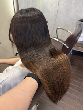 ブランシェ 小牧店(BRANCHE) さらツヤストレート〔西尾〕