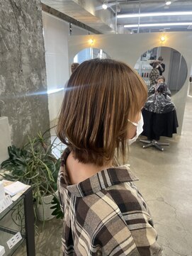 縮毛矯正レイヤーボブ