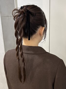 デューヘアー(due hair) ポニーテール/個性派ポニー/カチモリポニー