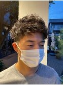 無造作感がおしゃれ♪ツーブロック×スパイラルパーマ