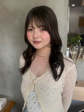 エイティエイト(88) 多幸感あるオリーブグレージュ♪〈小山市/レイヤーカット〉
