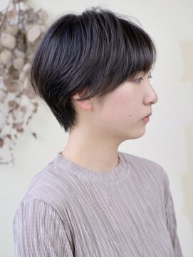 スパ ヘアーデザイン(SPA hair design) 丸みのある耳掛けショート