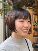 ショートボブ