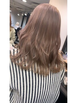 ラフ 難波店(LAFF) #黒髪#ボブルフ#ネビージュ#小顔#ワンレン