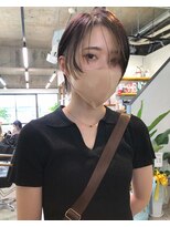 イット(it.)&nbsp;kana インナーカラー ショート ウルフ