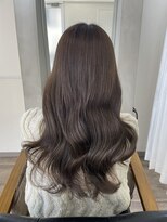 ヘアーサロン トランク(TRUNK) マットベージュ