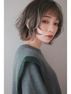 オーイット(ooit) ＊細めハイライト×ぱっつん前髪＊