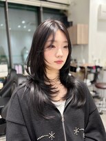 ラクシア(LucxiA)&nbsp;韓国風ハッシュカット×小顔レイヤー