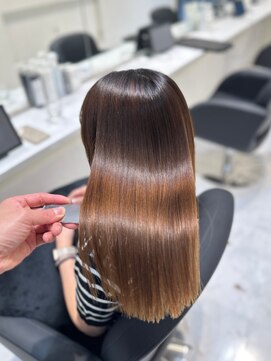 LAPISUTA 門前仲町 ストレートエステ【髪質改善美容院LAPISUTA門前仲町】30代～50代