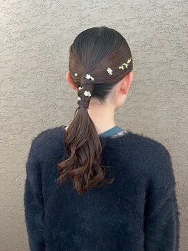 ビファインべクス(Befine becs) ［結婚式参列］ピタッとタイトなポニーテールアレンジ