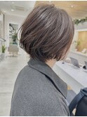 ナチュラル丸みショートボブ大人かわいい耳掛け