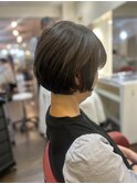 浮きを抑える美フォルムショート