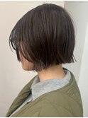 20代30代切りっぱなしボブタッセルボブ顔周りレイヤーオリーブ