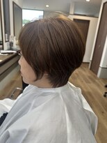 EM美容室&nbsp;30代～60代 大人ショート×ブリーチ無し白髪薄染め