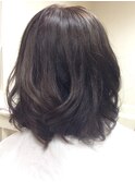 大人かわいい抜け感ラウンドボブナチュラルセミディ