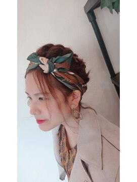 アラヘアー(ara HAIR) 小粋なバンダナガール