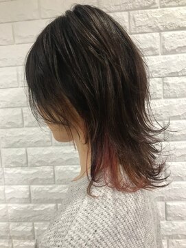 ホワイト(WHITE HAIR@NICOLA) ウルフ×インナーカラー