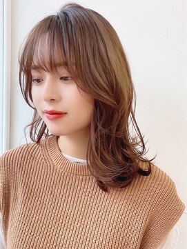 ハニーシブヤ(HONEY shibuya) 【HONEY渋谷】大人レイヤーミディ×流し顔まわり