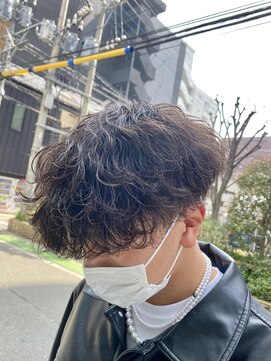 スキル(SKILL) 波巻きスパイラル　ツイストスパイラル　福岡メンズパーマ