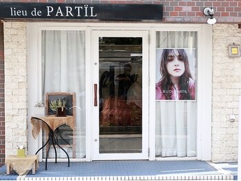 lieu de PARTIL