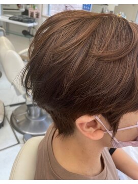 アップリップスダブリュー(Uplips.w) ふんわりショート