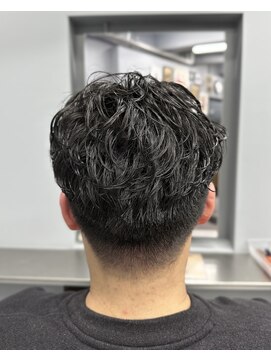 アイコン ブルー メンズ(I-CON #blue MEN'S) ニュアンスパーマ【池袋フェード】