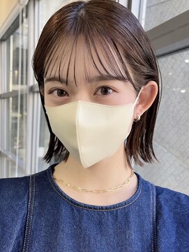 メゾンアクア 表参道(Maison ACQUA) 切りっぱなしボブチェリーブラウンミニウルフ前髪縮毛矯正表参道