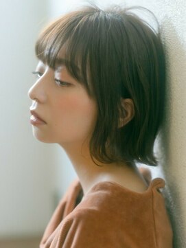 エミュ 表参道 青山(emu) 【emu井上信洋】やわらかアンニュイなゆる外ハネボブ【エミュ】