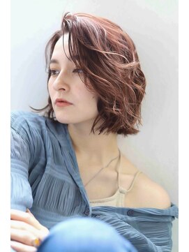 ワンコンセプト(ONE CONCEPT) ゆる巻パーマで大人ボブ