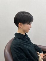 ソル(SOL) 刈り上げショート