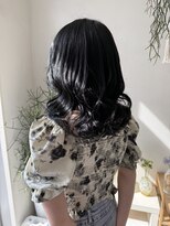マロウイヴ(mallow eve)&nbsp;＜花屋併設の美容院>ミディアムヘアー×暗髪