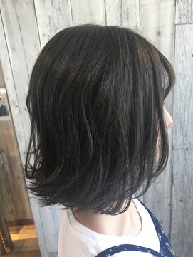 ショートオンリーサロントス(short only salon TOSS) １人目ママのグレージュボブ
