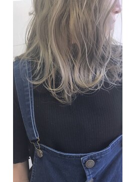 モードケイズ 阪急茨木店(MODE K's) アッシュベージュ