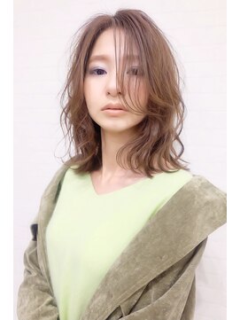 アヴァンティ ヘアーアンドスパ(avanti hair&spa) シースルーミディ