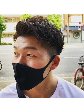 アッドヘアー(Add hair) 【短髪アップバング】ショートレイヤー×七三×スパイラルパーマ