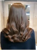 ●くびれヘアプリコットオレンジハイライトカラーレイヤーカット
