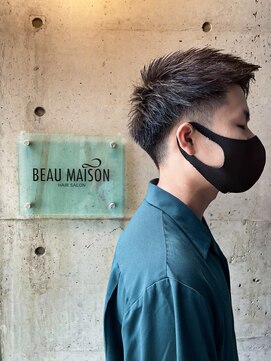 ビューメゾン(BEAU MAISON) アップバングショート