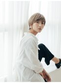軽い質感でつくるカジュアルショート　ペールベージュ　洗足