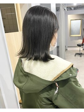 カミエ(kamie) ＊地毛風グレージュ オリーブグレー 暗髪 三宮美容室 神戸