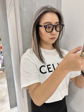 ヨーク(YOKE) YOKE ホワイトベージュ結べるボブぱつっとボブローライト