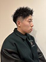 パルトネル(Partner)&nbsp;フェードカット×ツイストパーマ