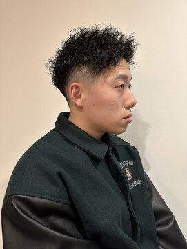 パルトネル(Partner) フェードカット×ツイストパーマ