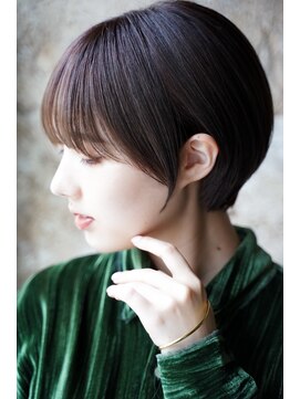 カライングドゥ(ing deux) 大人可愛い20代30代40代黒髪前下がりショートボブ丸みショート◎