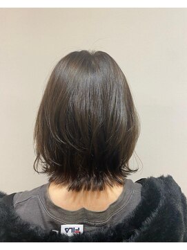 ロウ 札幌(ROW) ウルフ/ボブ/トリートメント/髪質改善カラー/韓国ヘア/札幌