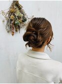 ボリュームアップヘアスタイル結婚式 お呼ばれヘア