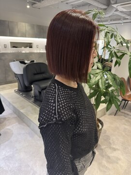 マルフェ 天王寺(marfe) 大人ぱっつんボブ レッドブラウン