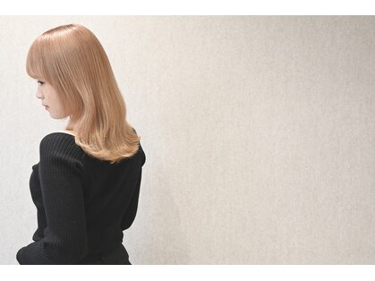 ヘア&エステ ヒロイン 西武池袋店の写真
