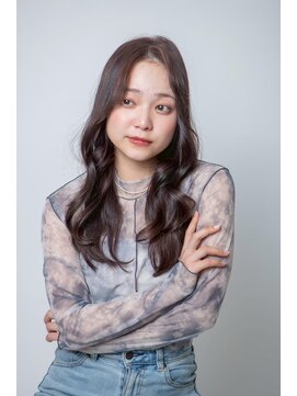 ルフュージュ バイ プロデュース 相模大野店(Refuge by Produce) チョコレートブラウン/ゆるふわウェーブ